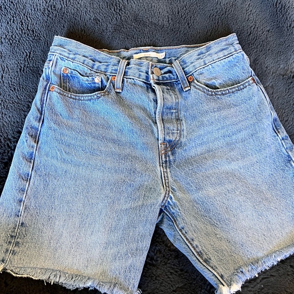 Levi’s Wedgie jeans short long inseam - Picture 1 of 10